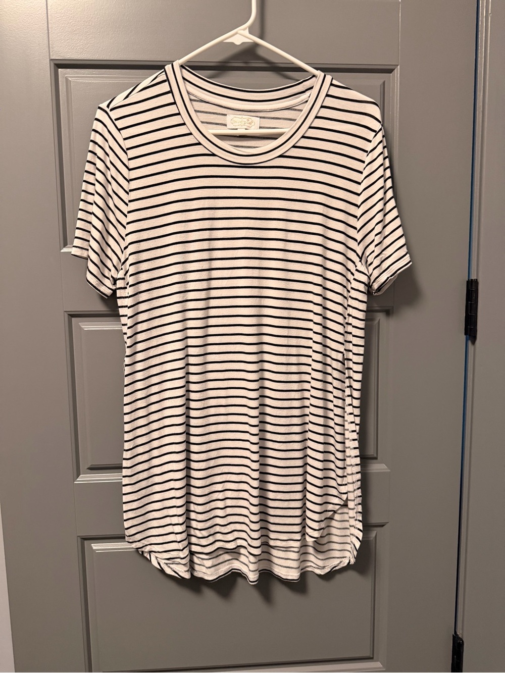 Mud Pie Black and White Striped Short-Sleeve Jersey Tunic SMALL/MEDIUM